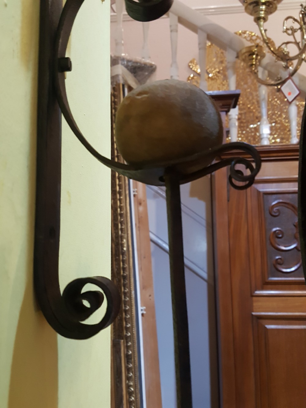 Arts and Crafts Gong View V