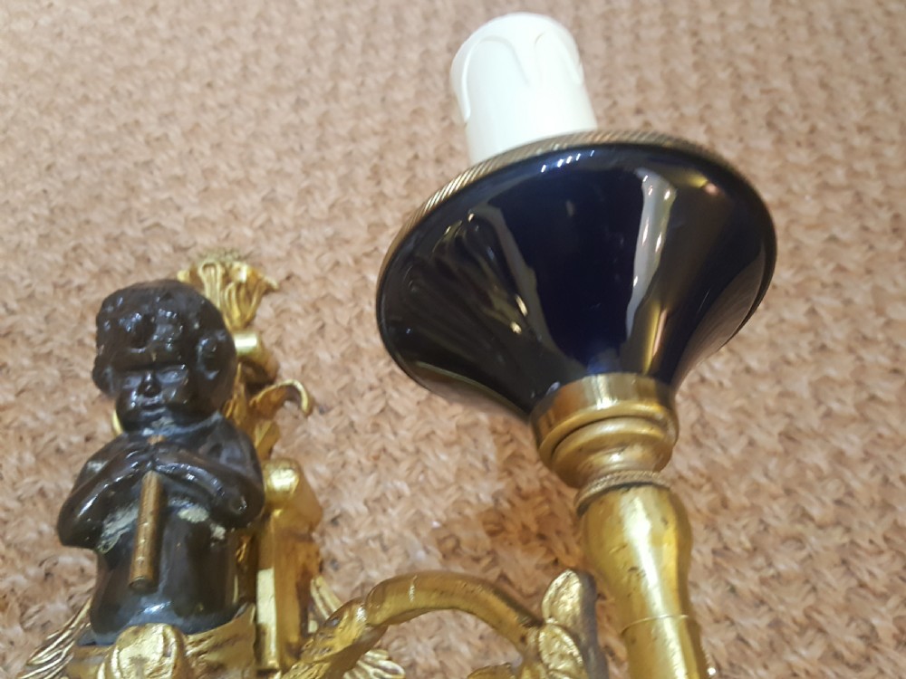 19thC French Bronze and Ormolu Wall Light View III