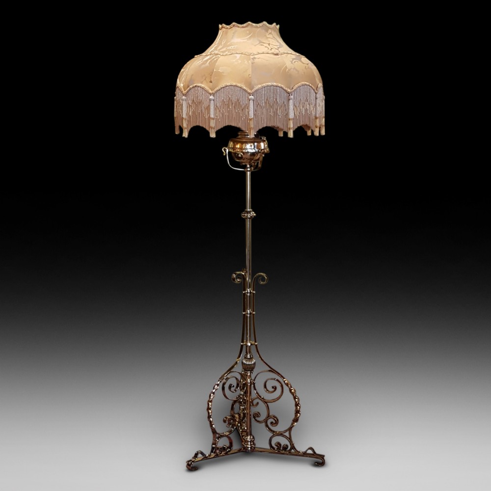 Late 19thC Brass Adjustable Standard Oil Lamp