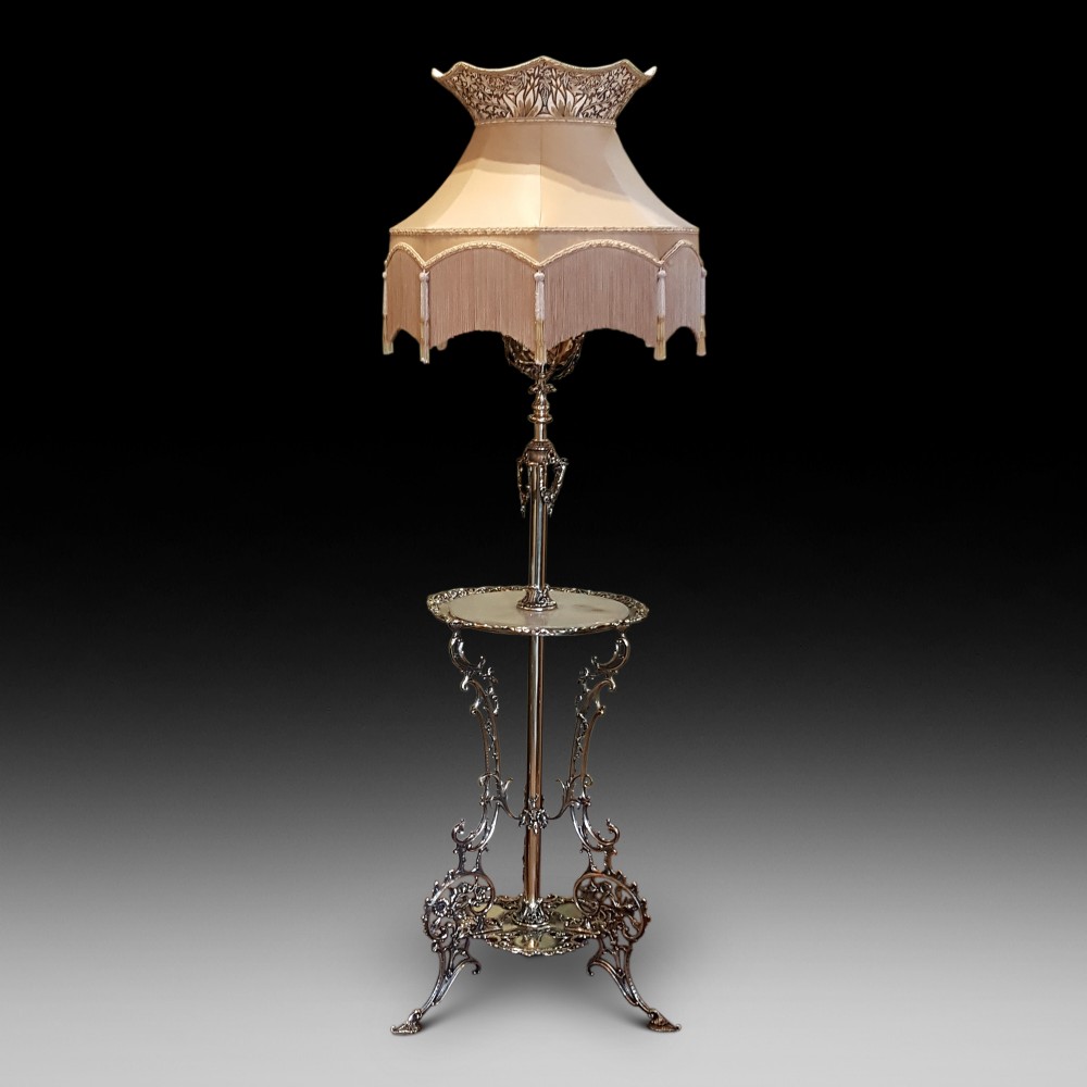 Edwardian Brass Adjustable Standard Oil Lamp
