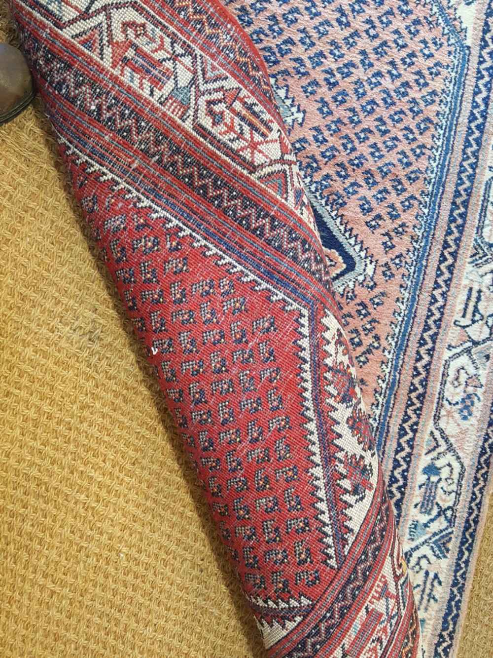 Persian Qashqai Hand Woven Woolen Rug View V