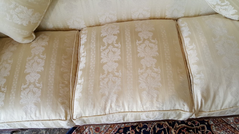 William IV Carved Mahogany Framed Settee View VIII
