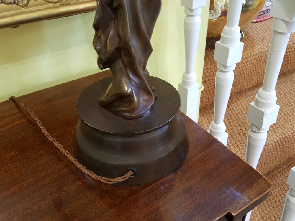 Pair of French Early 20thC Bronze Figural Table Lamps View VII