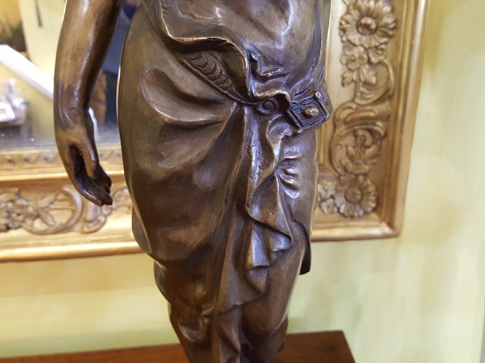 Pair of French Early 20thC Bronze Figural Table Lamps View VIII