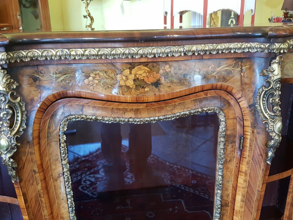 Victorian Burr Walnut Serpentine Shaped  Pier Cabinet View VII