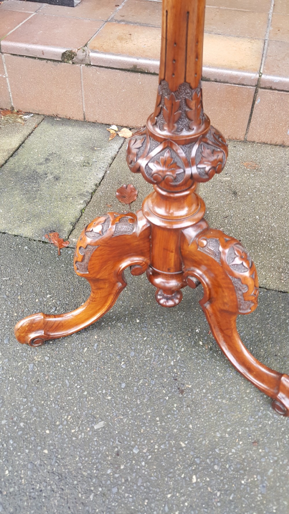 Victorian Burr Walnut and Inlaid Side Lamp Table View III