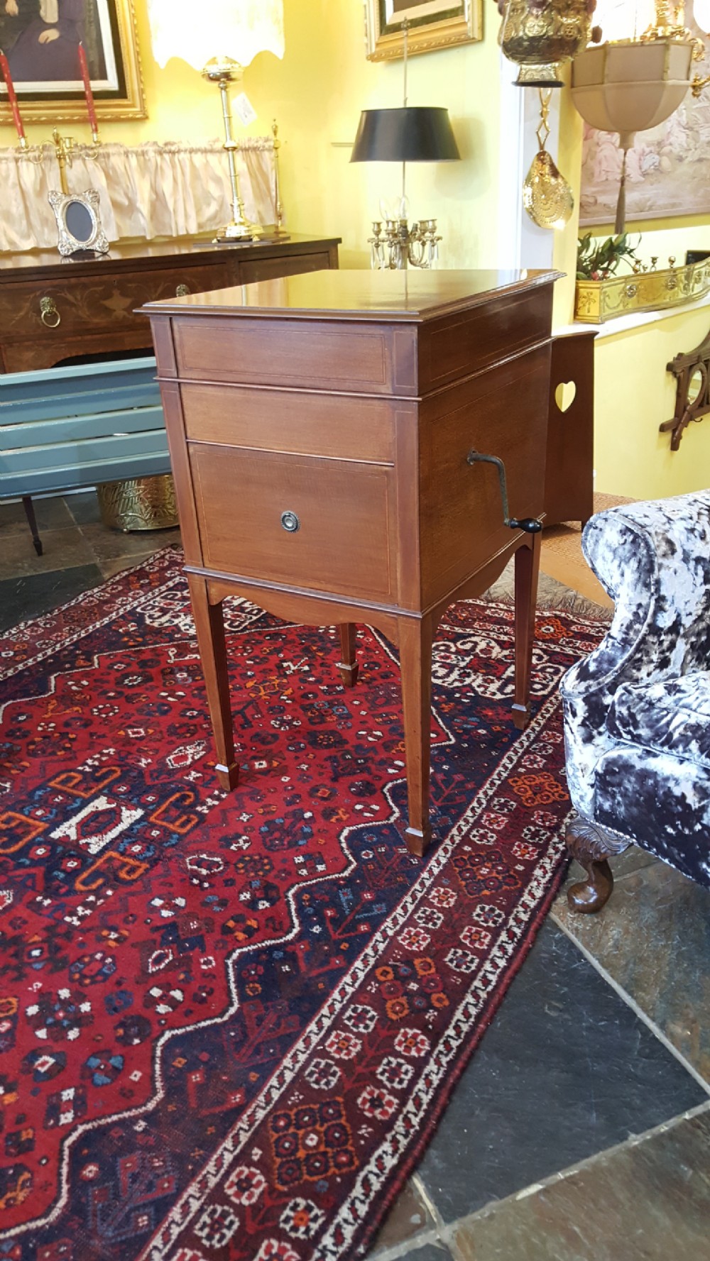 Grahams Gramophone in Sheraton Style Mahogany Cabinet View VII