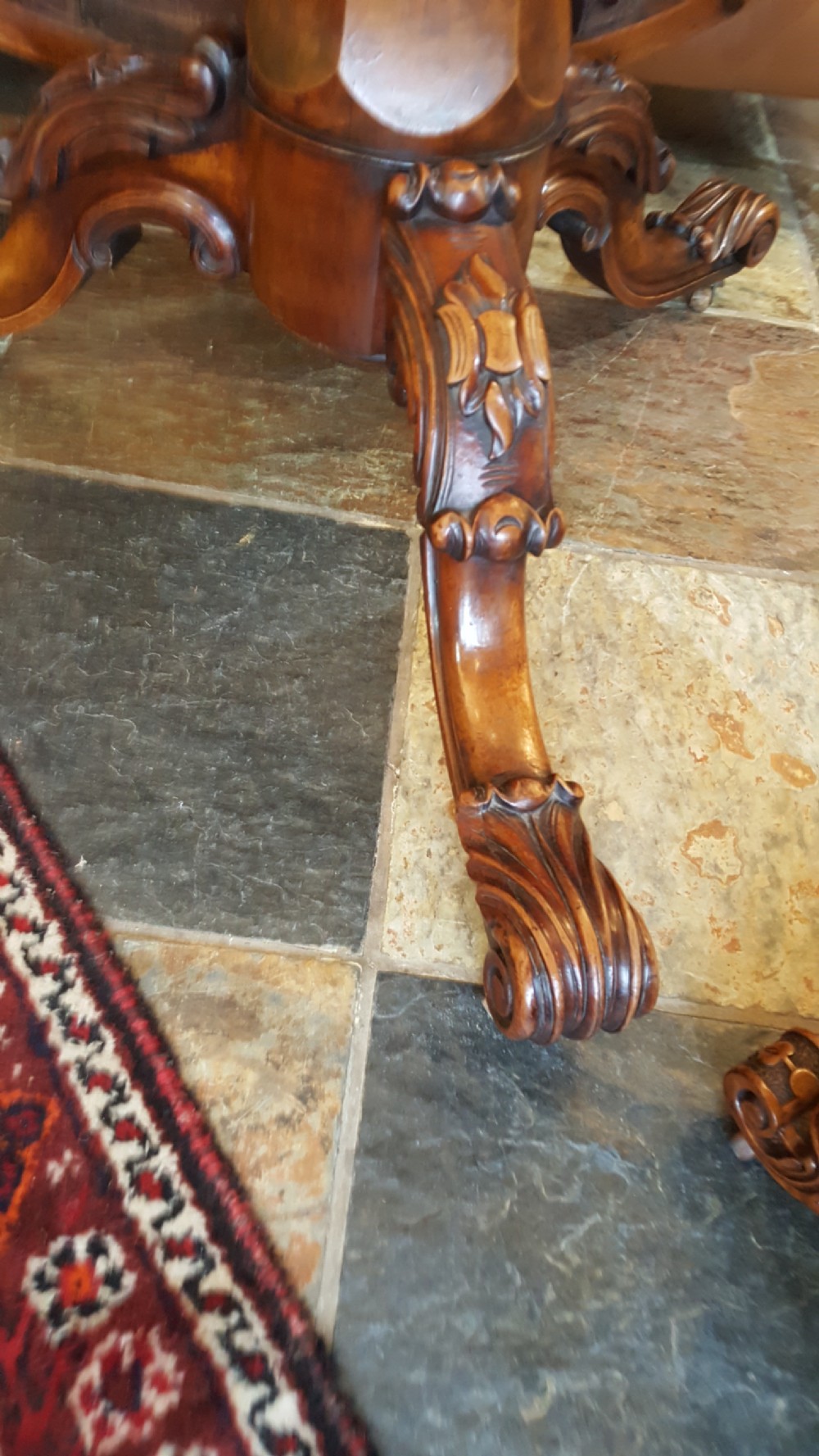 Superb Quality Victorian Burr Walnut Centre Breakfast Table View VII