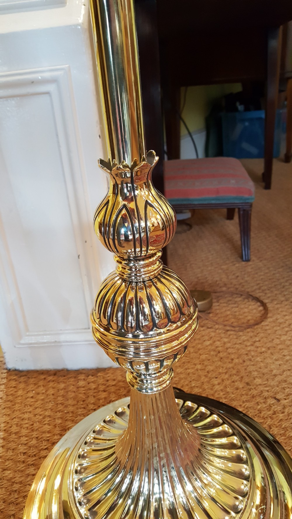 Victorian Brass Extendable Standard Oil Lamp View IV