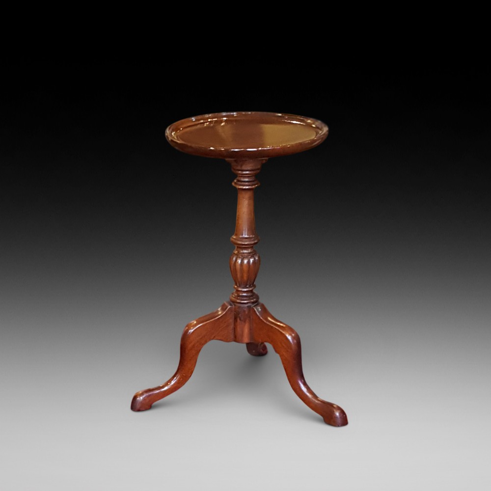 Edwardian mahogany side lamp table