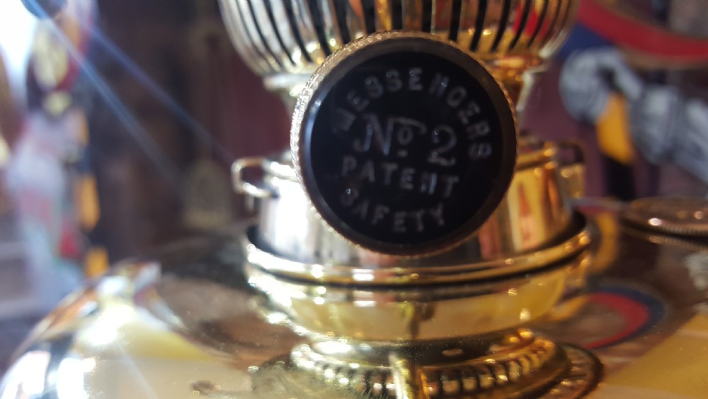 Late 19thC telescopic brass standard oil lamp View X