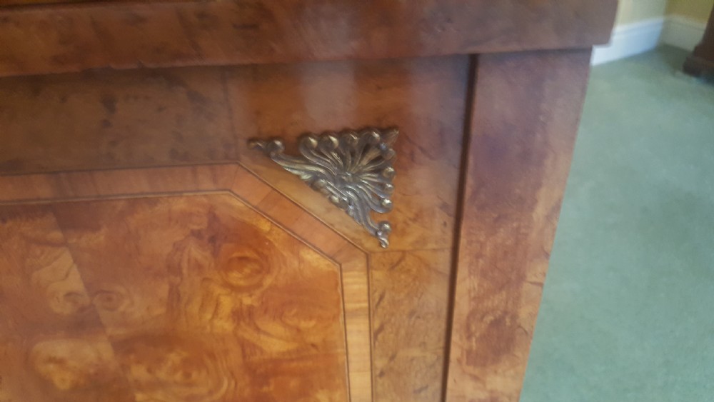 Pair of Late 19thC Burr Walnut Bedside Cabinets View III