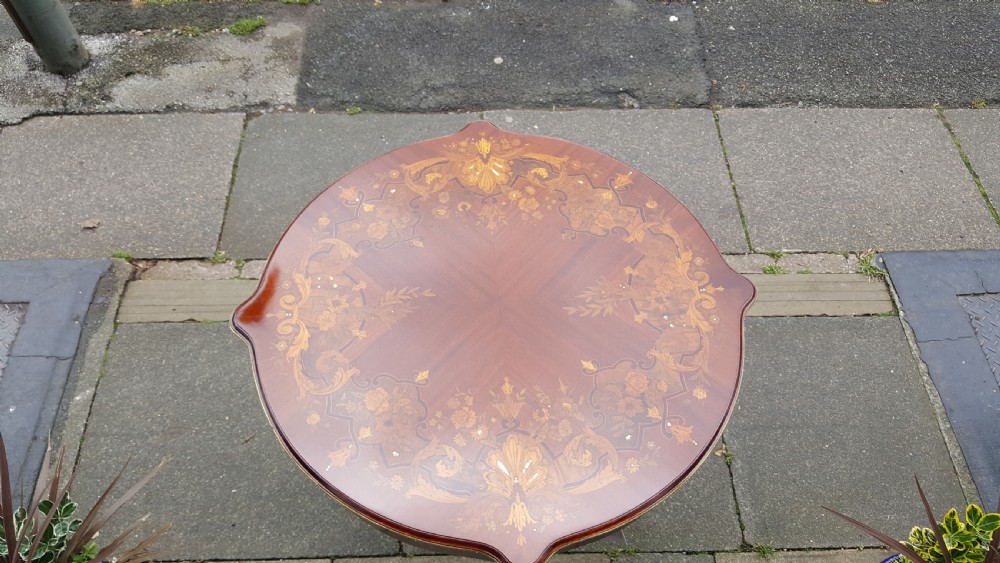 Early 20thC Continental mahogany inlaid centre table View III