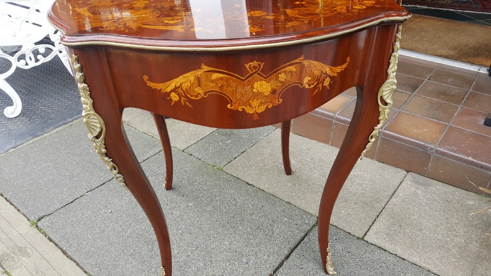 Early 20thC Continental mahogany inlaid centre table View V