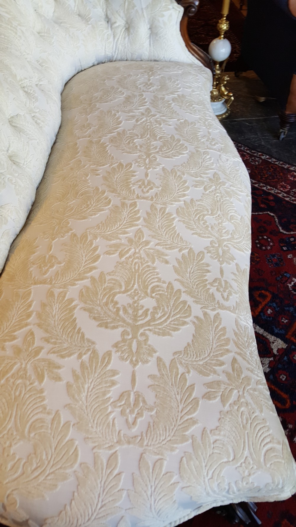 Early Victorian Rosewood Chaise Lounge View VII