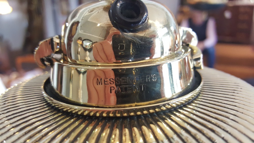 Victorian brass standard oil lamp View VI