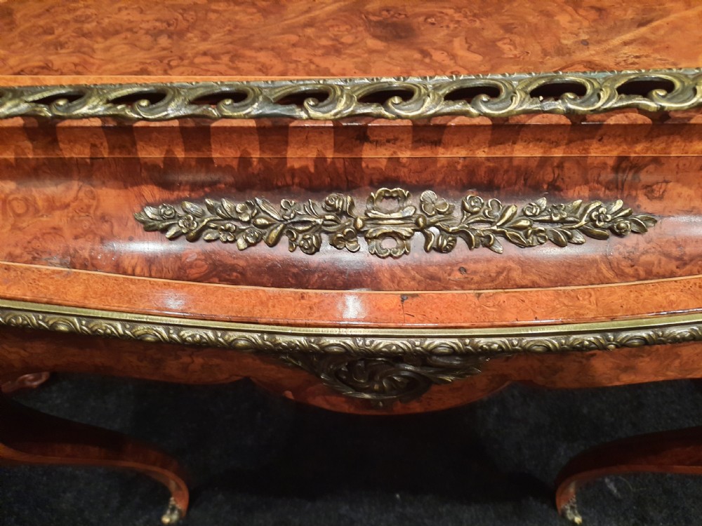 Victorian Burr Walnut Jardiniere View III
