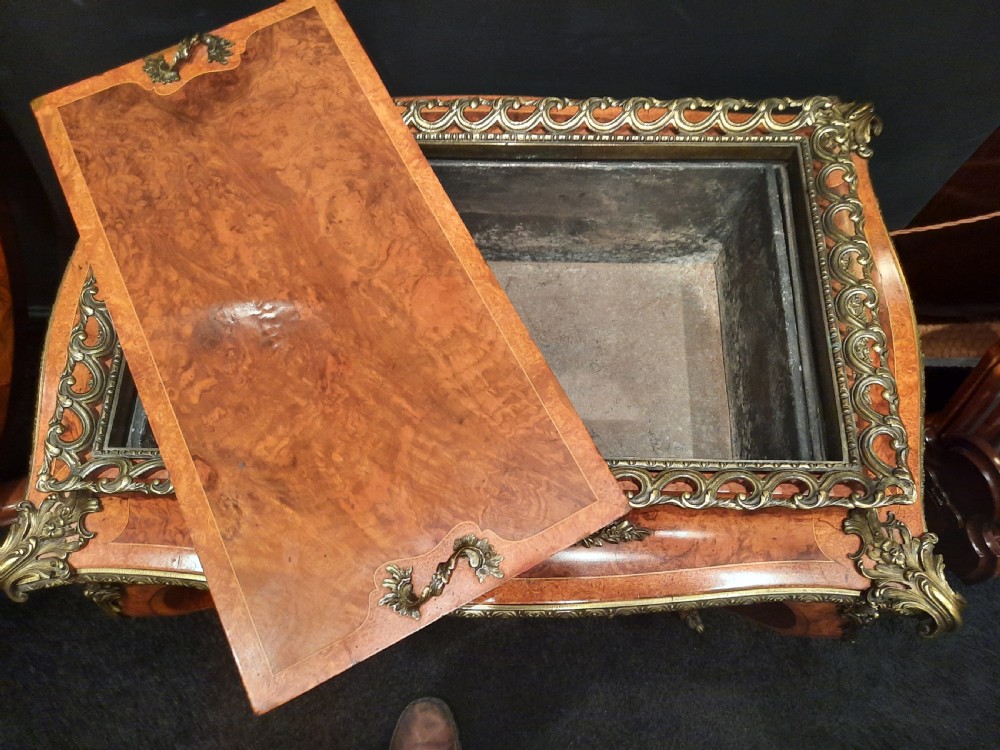 Victorian Burr Walnut Jardiniere View VII