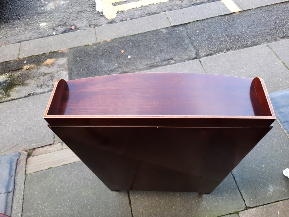Early 20thC Mahogany Waterfall Bookcase View IV