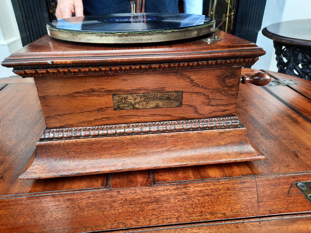 1920’s Windup Gramophone View IV