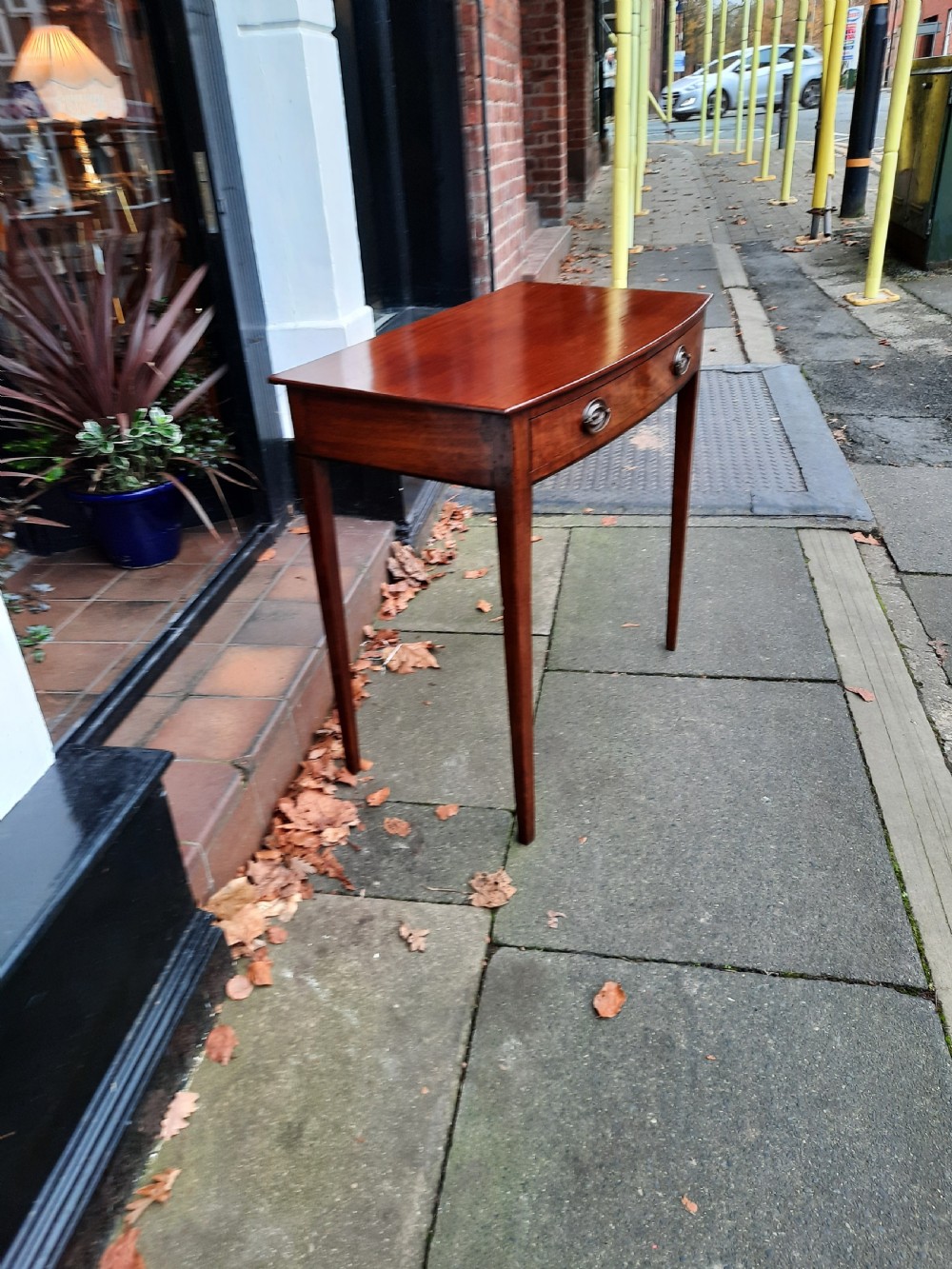 Late Georgian Bow Fronted Mahogany Hall Table View VI