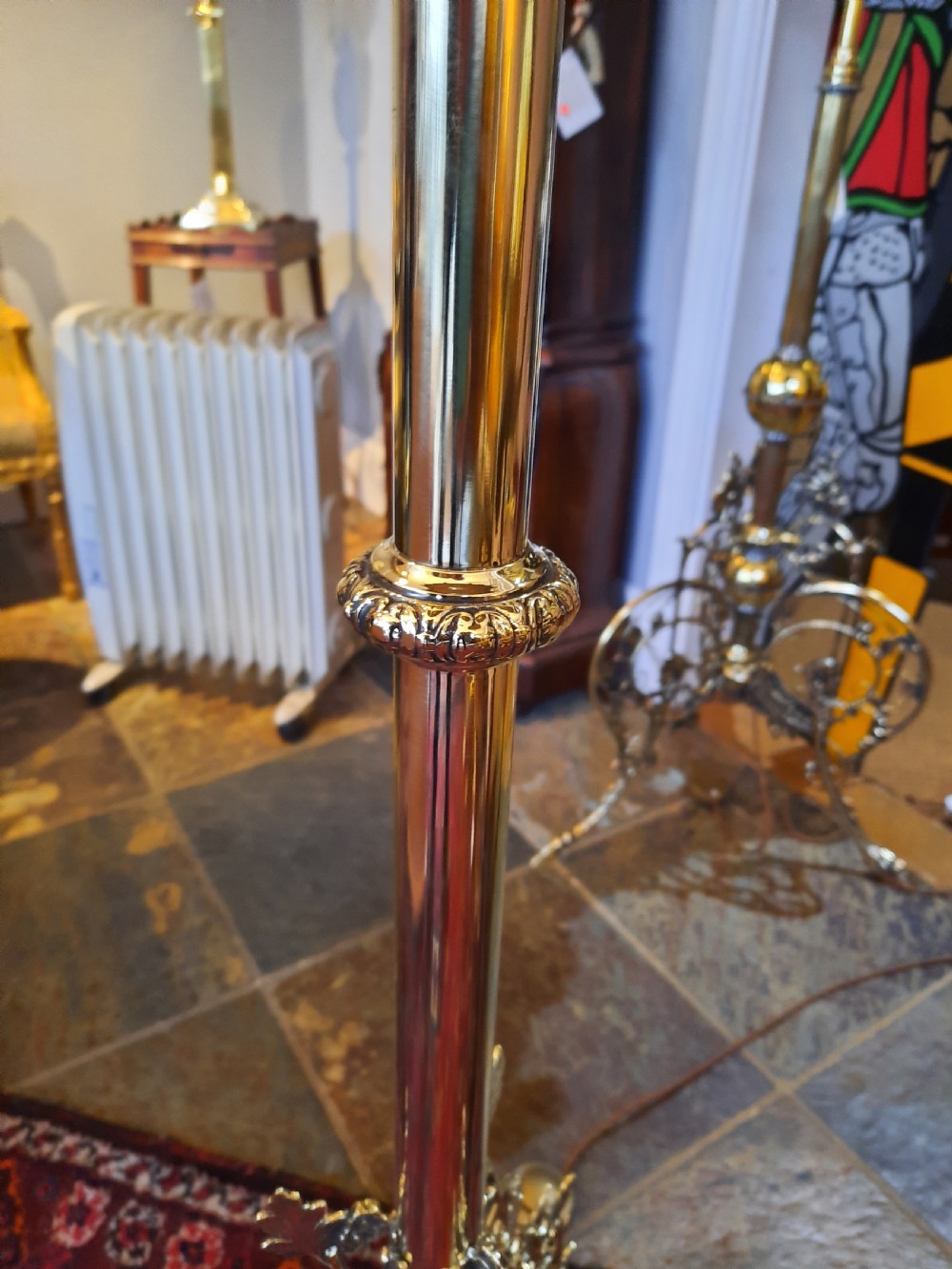 Victorian Brass Extending Brass Oil Lamp View V