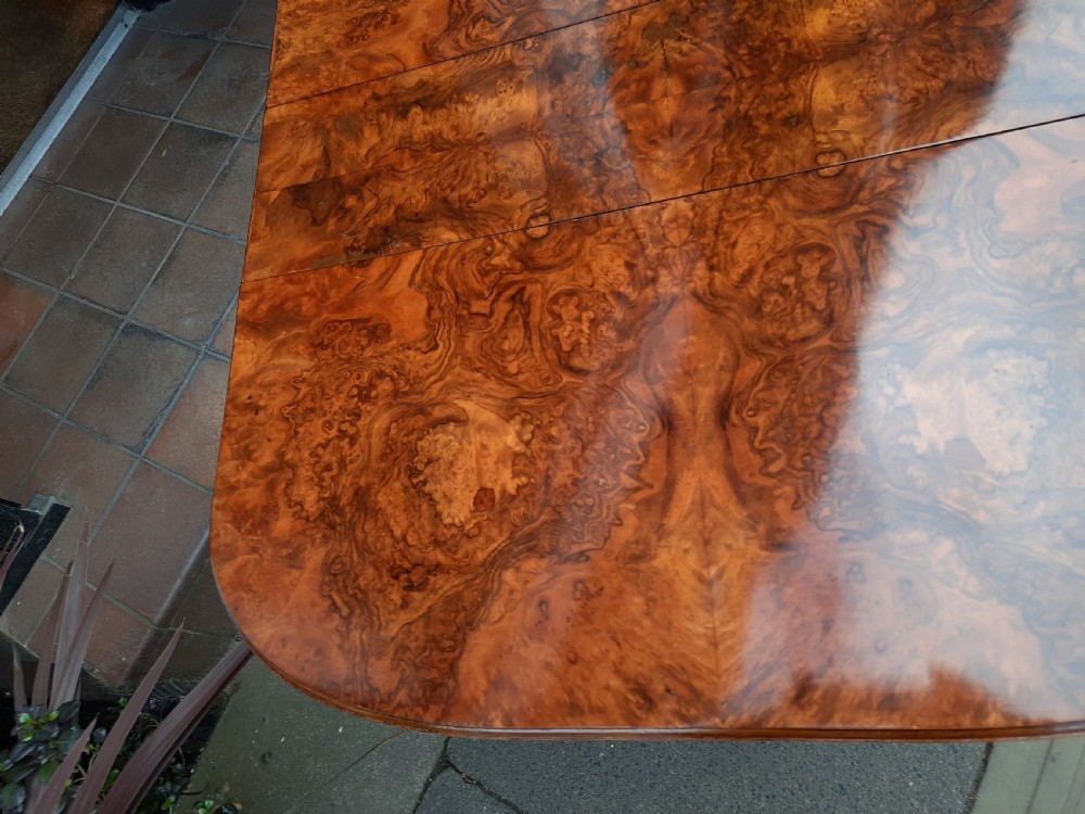 Victorian Burr Walnut Sutherland Table View V