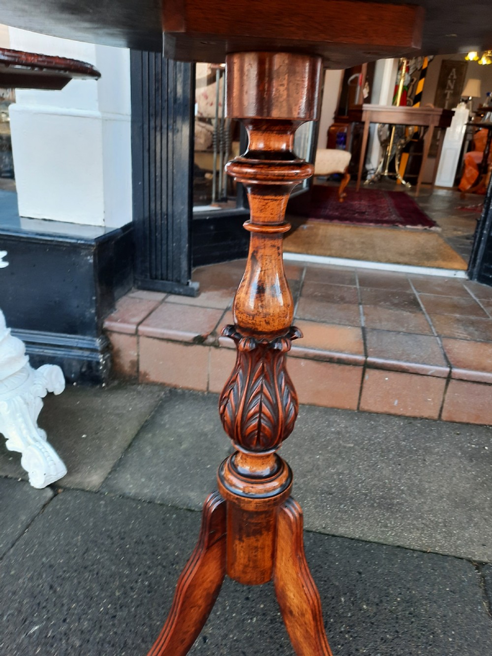 Early 19thC Mahogany Tripod Table View III