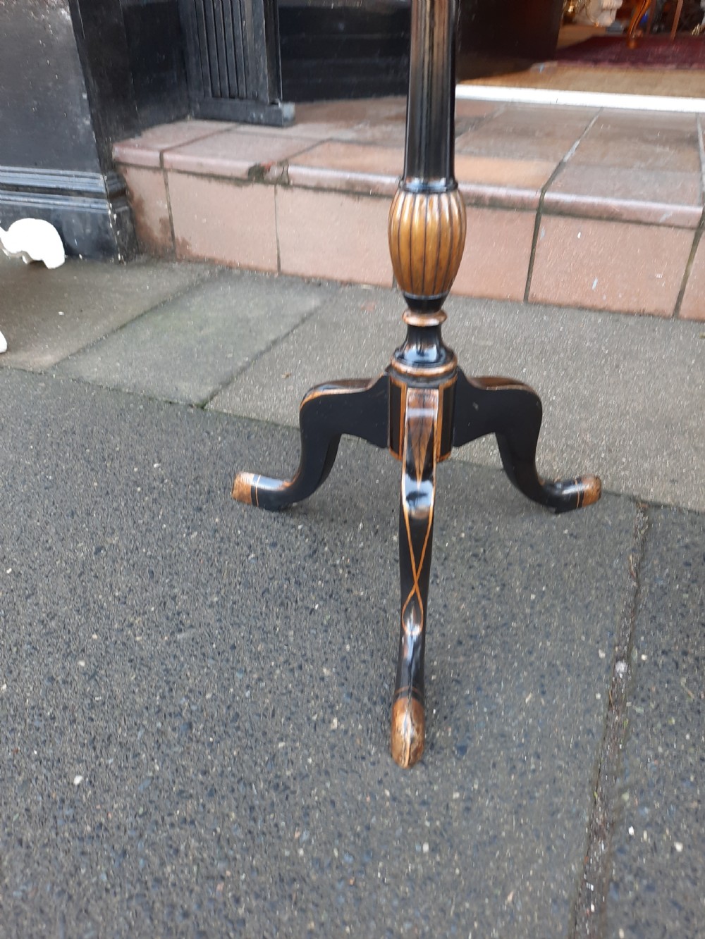 Early 20th Century Chinoiserie Tripod Wine Table View IV