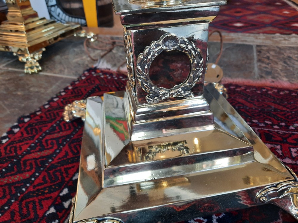 Victorian telescopic brass standard lamp View III