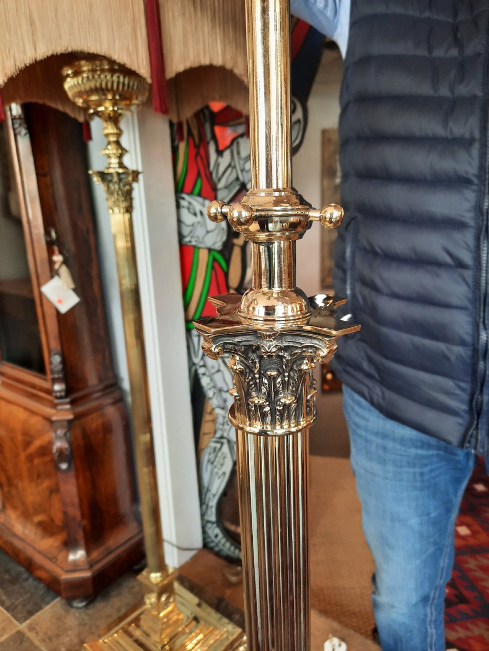 Victorian telescopic brass standard lamp View IV