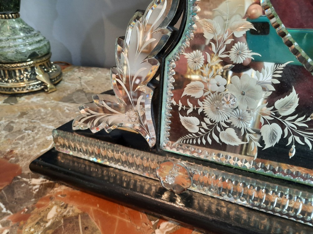 Venetian Dressing Table Mirror View V