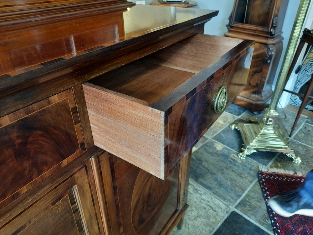 Edwardian mahogany and rosewood banded bookcase View III