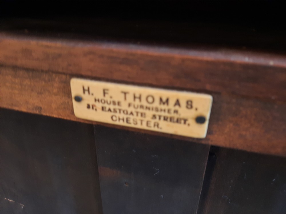 Edwardian mahogany and rosewood banded bookcase View VIII