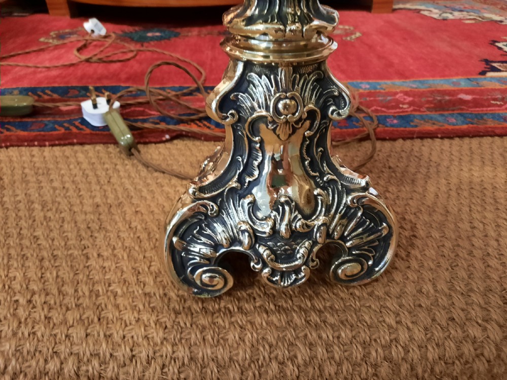 Pair of Early 20thC Brass Table Lamps View V