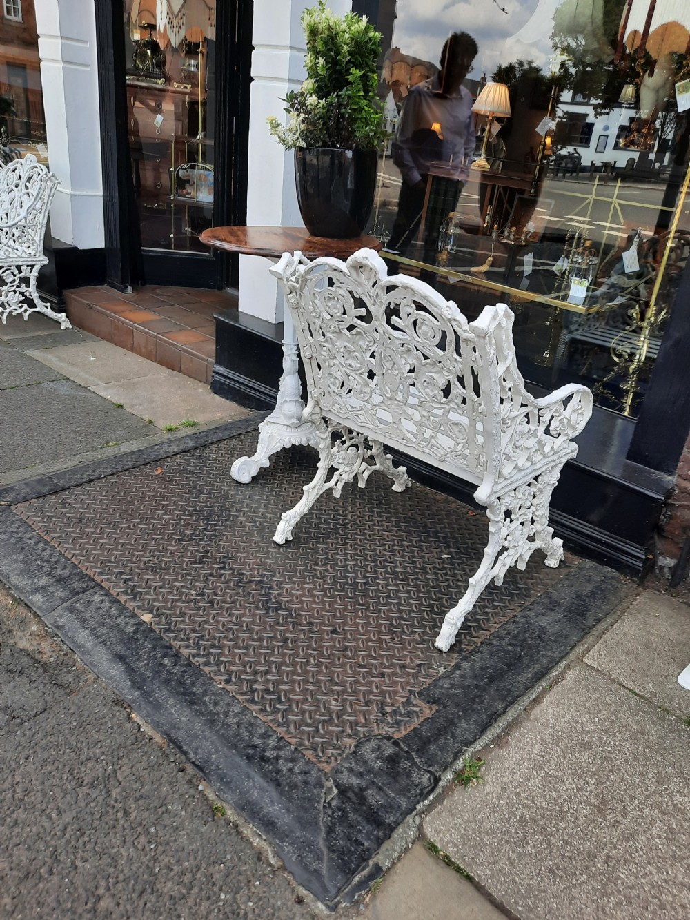 Three Early 20thC Coalbrookdale Style Cast Iron Garden Chairs View VII