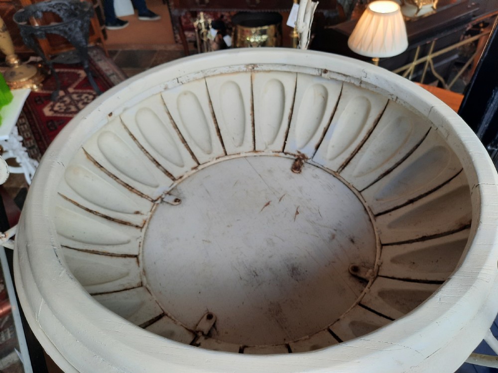 Vintage Hanging Basket View V