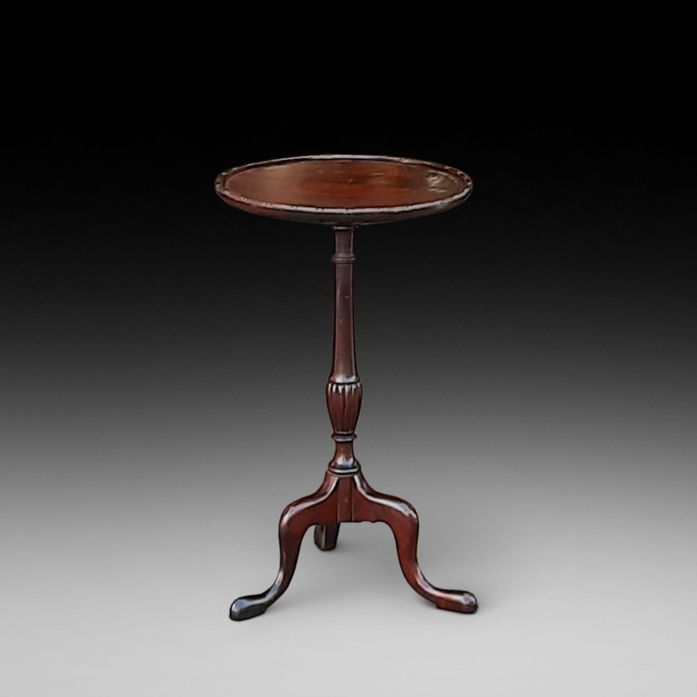 Small Edwardian Mahogany Lamp Table