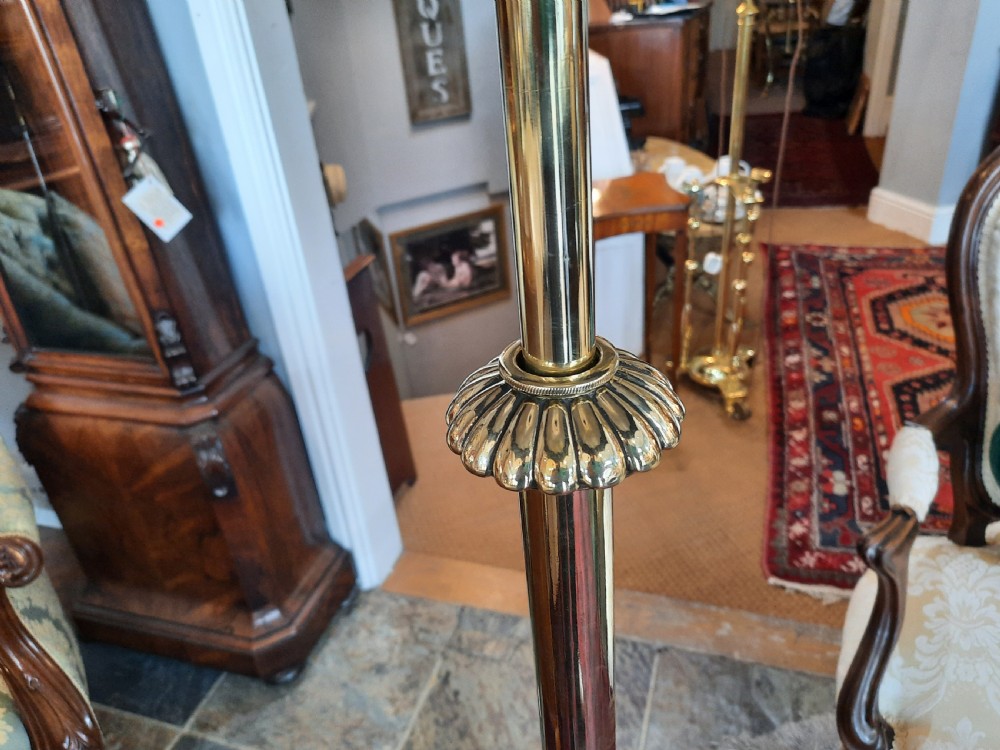 Early 20thC Adam Style Brass Standard Oil Lamp View VII