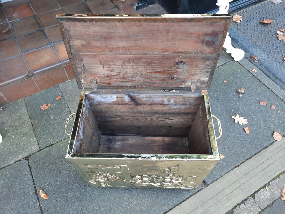 Late 19th Century Brass overed Kindling Box View IV