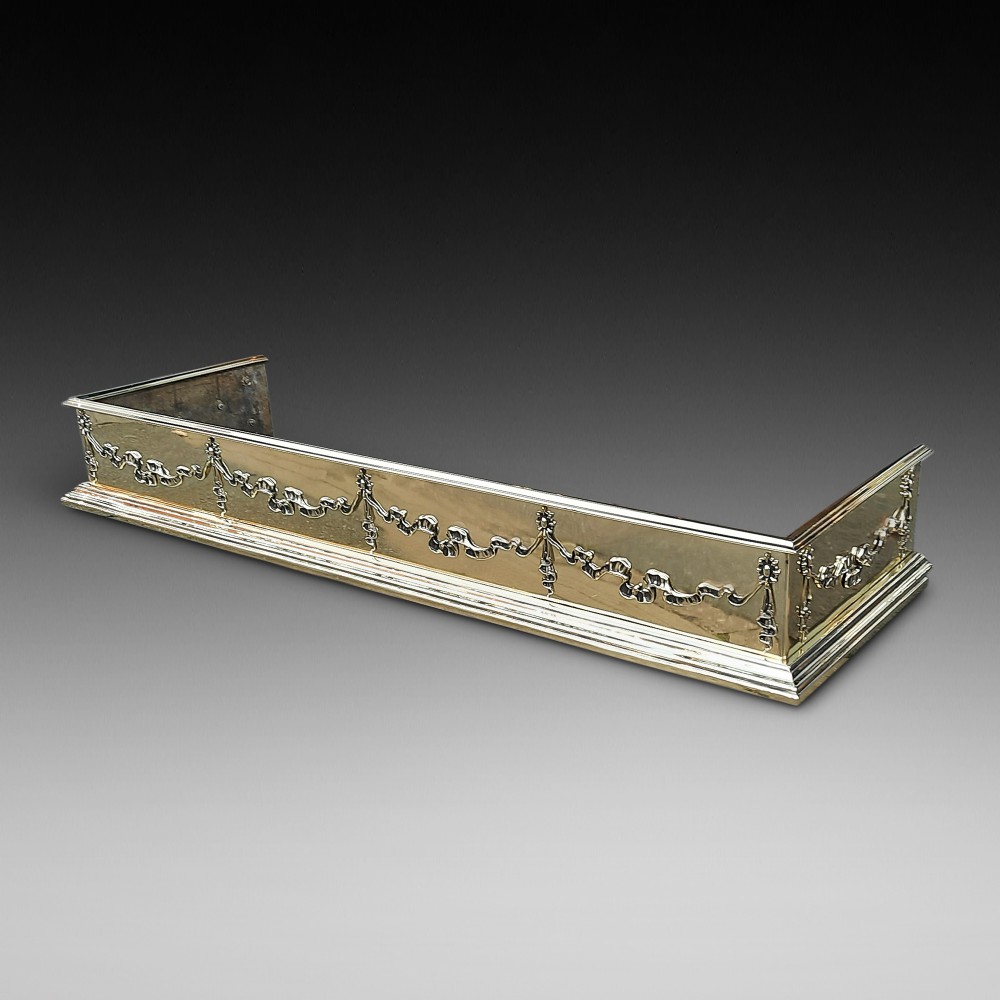 Late 19thC Adam Revival Brass Fender