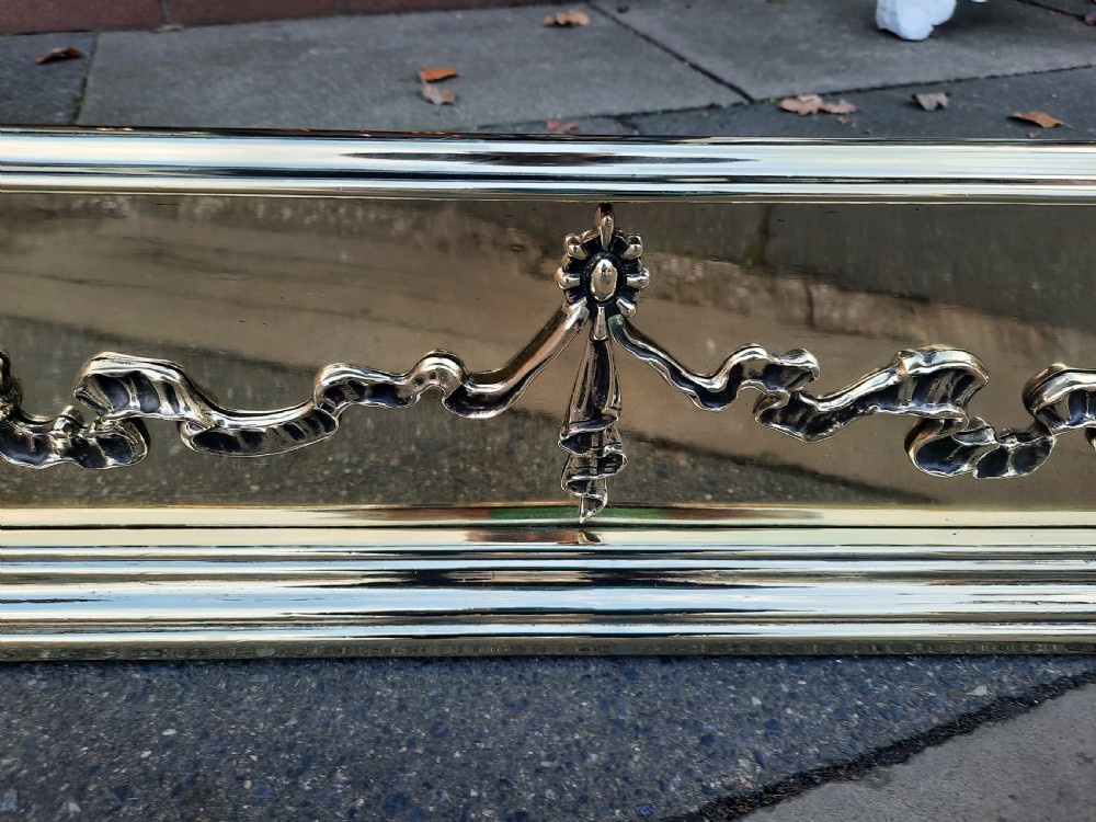 Late 19thC Adam Revival Brass Fender View IV