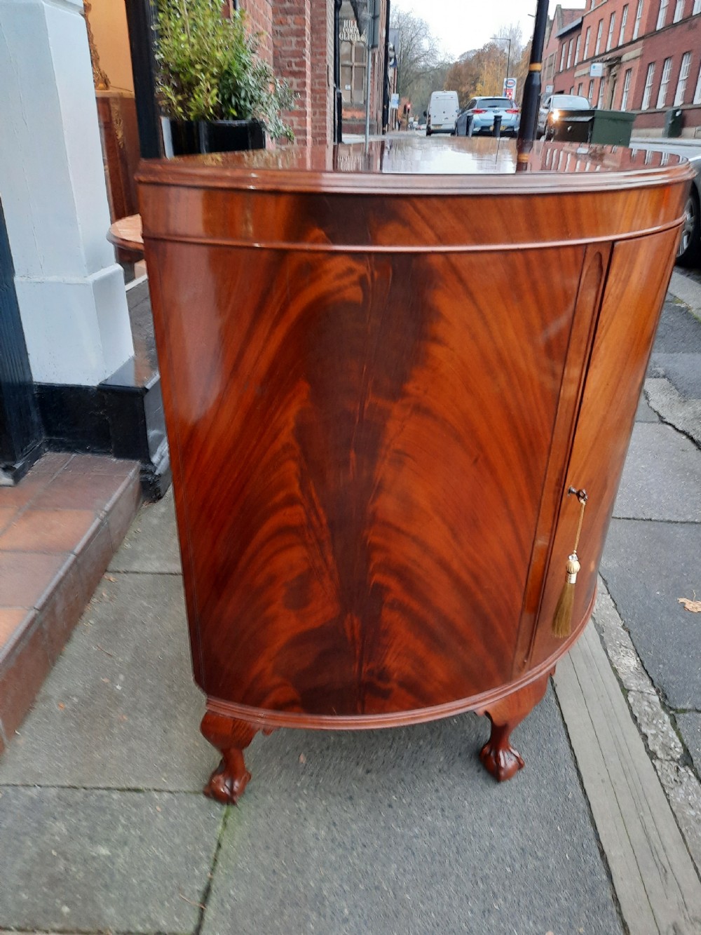 Early 20thC Mahogany Demi Lune Drinks Cabinet  View III