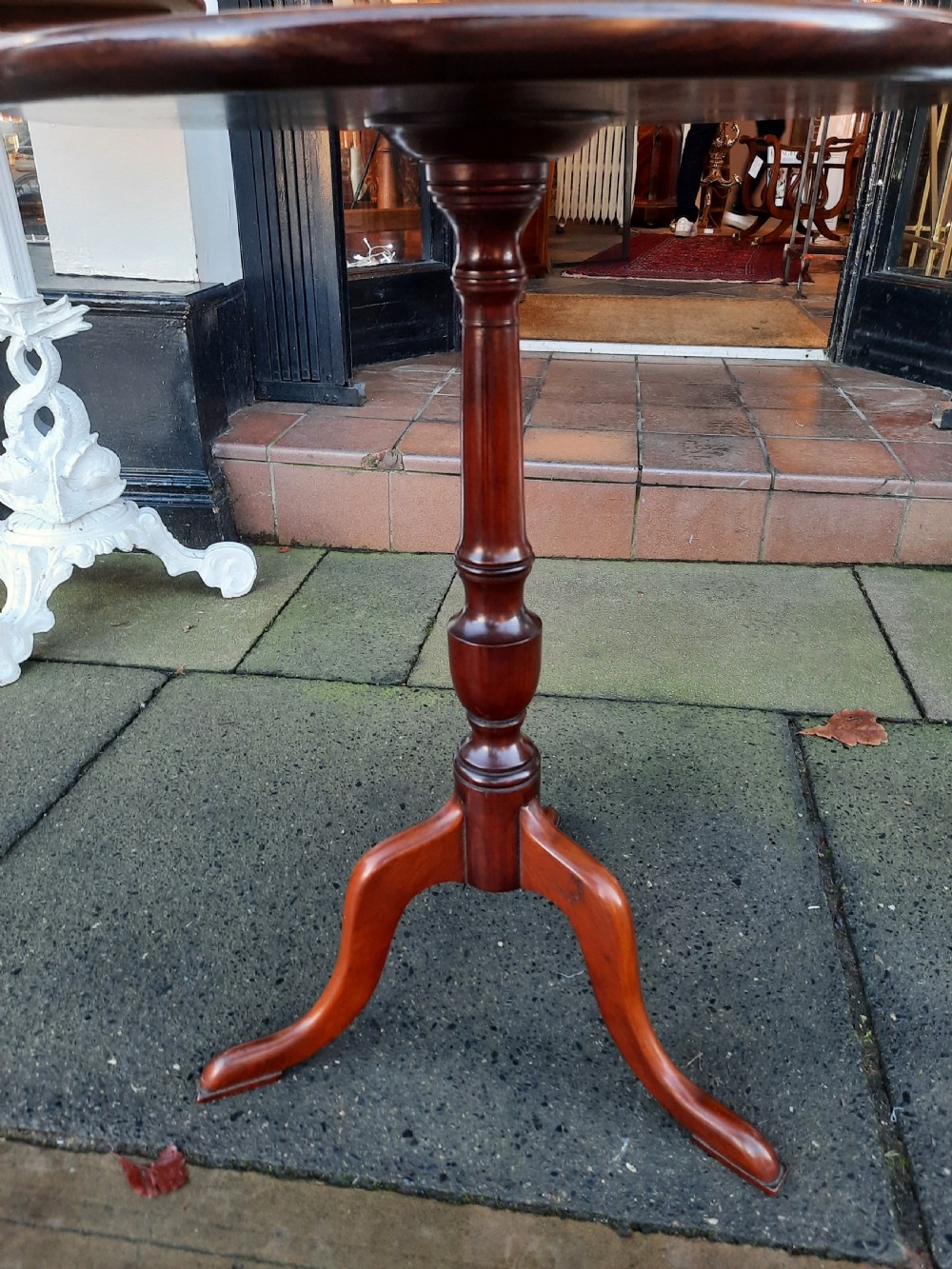 Edwardian Georgian Style Mahogany Tripod Wine Lamp Table View III