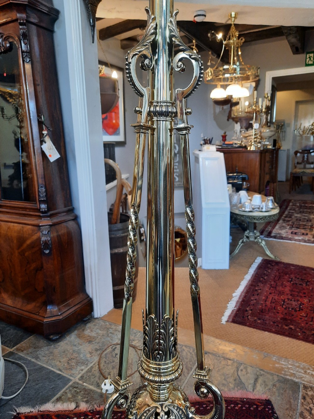 Late 19thC Brass Extending Standard Lamp View IV