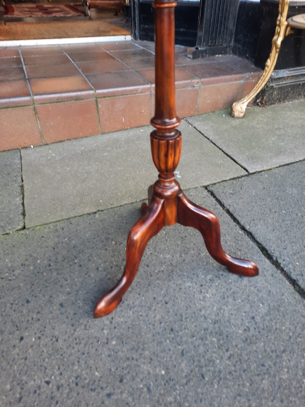 Edwardian Mahogany Oval Wine Table View IV