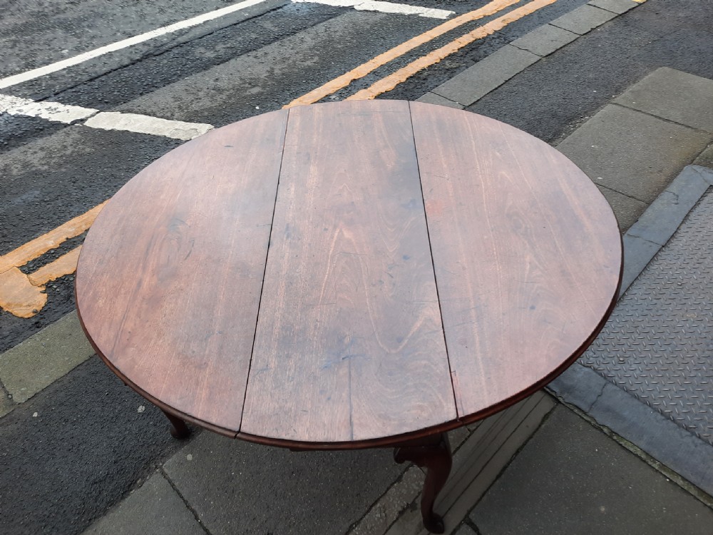 George II Mahogany Gate Leg Breakfast Dining Table View III