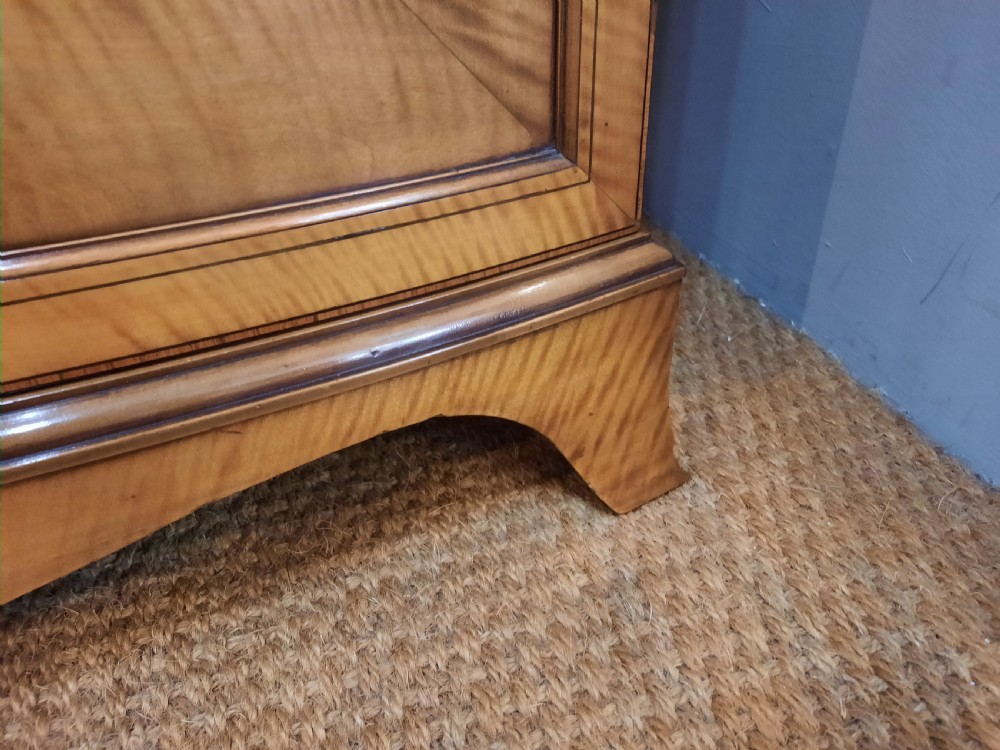 Late 19thC Satinwood Bowfronted Cabinet Bookcase View VII