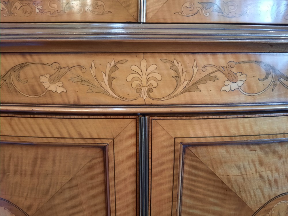 Late 19thC Satinwood Bowfronted Cabinet Bookcase View VIII