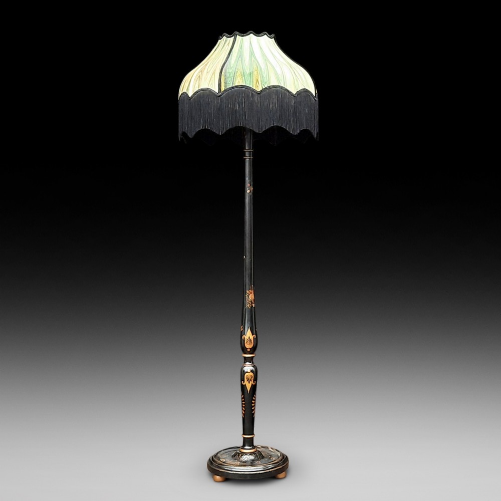 1920's Chinoiserie Standard Lamp